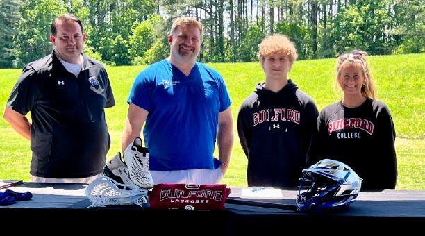 River signing with Guilford